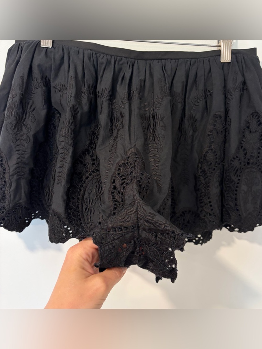 Thakoon cotton silk eyelet skort short size 6 - Picture 3 of 10